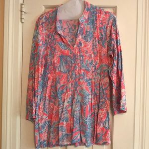 Lilly Pulitzer Tunic. Lightweight & airy!
